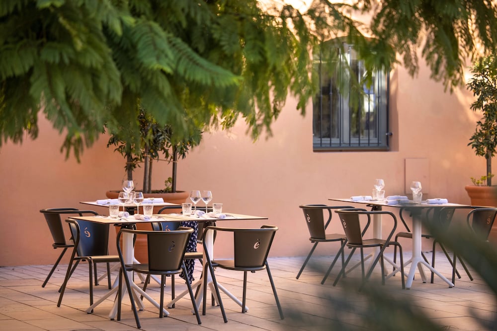 Фото Hotel L'Eautel Toulon Port