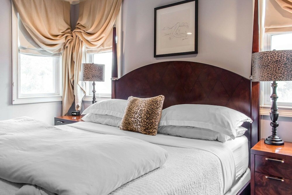 Фото The Peacock Inn, Ascend Hotel Collection