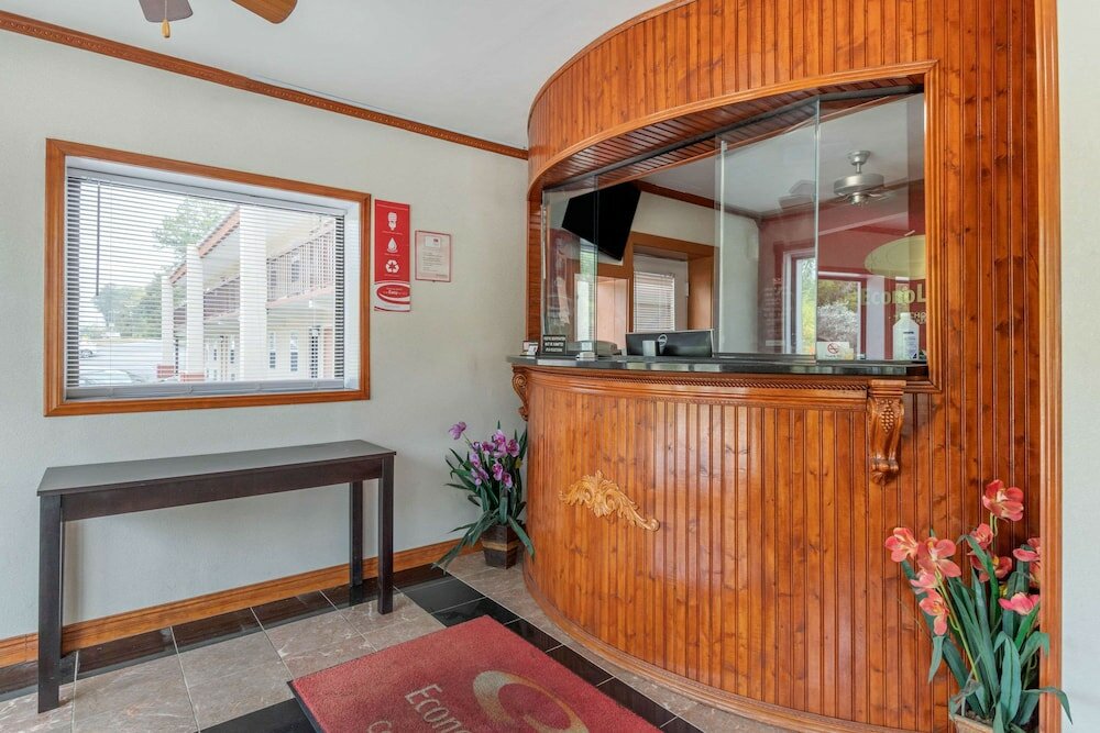 Фото Econo Lodge Fort Jackson