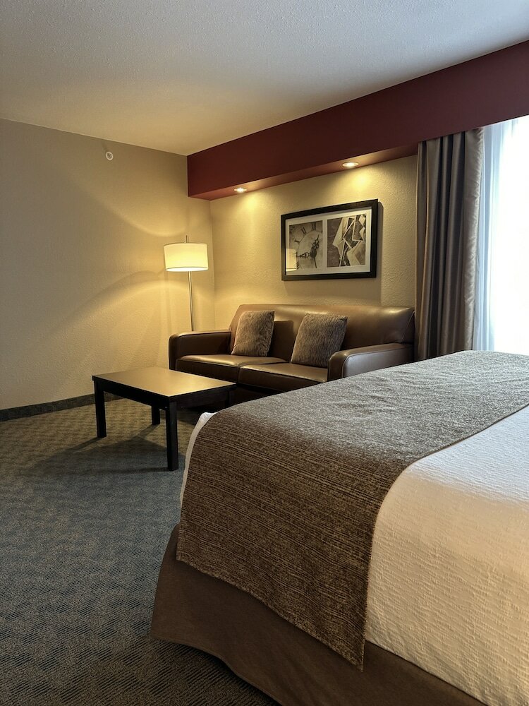 Фото The Kanata by BCMInns Invermere