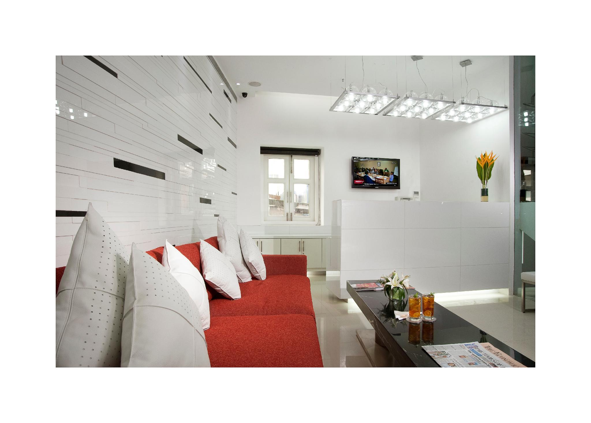 Фото Sapphire Suites