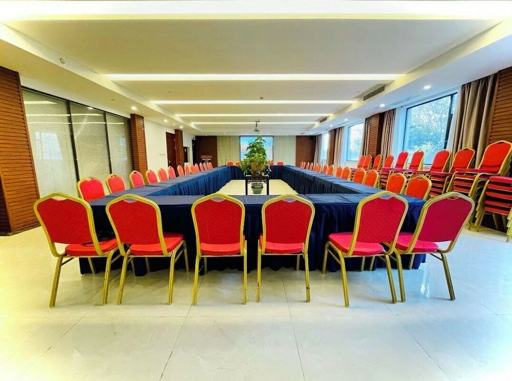 Фото New Knight Royal Hotel Shanghai Pudong Airport Avenue