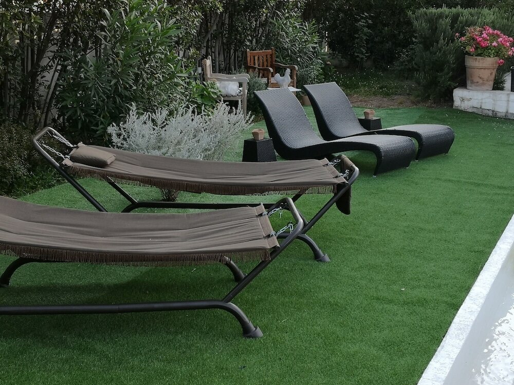 Фото White House Luxury Hospitality