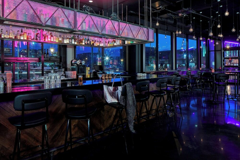 Фото Moxy Minneapolis Uptown