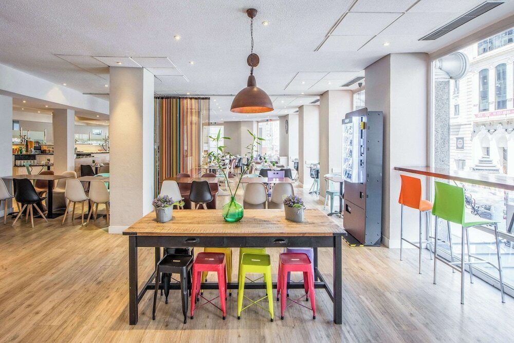 Фото Hotel Madrid Gran VIA 25 Affiliated by Meliá