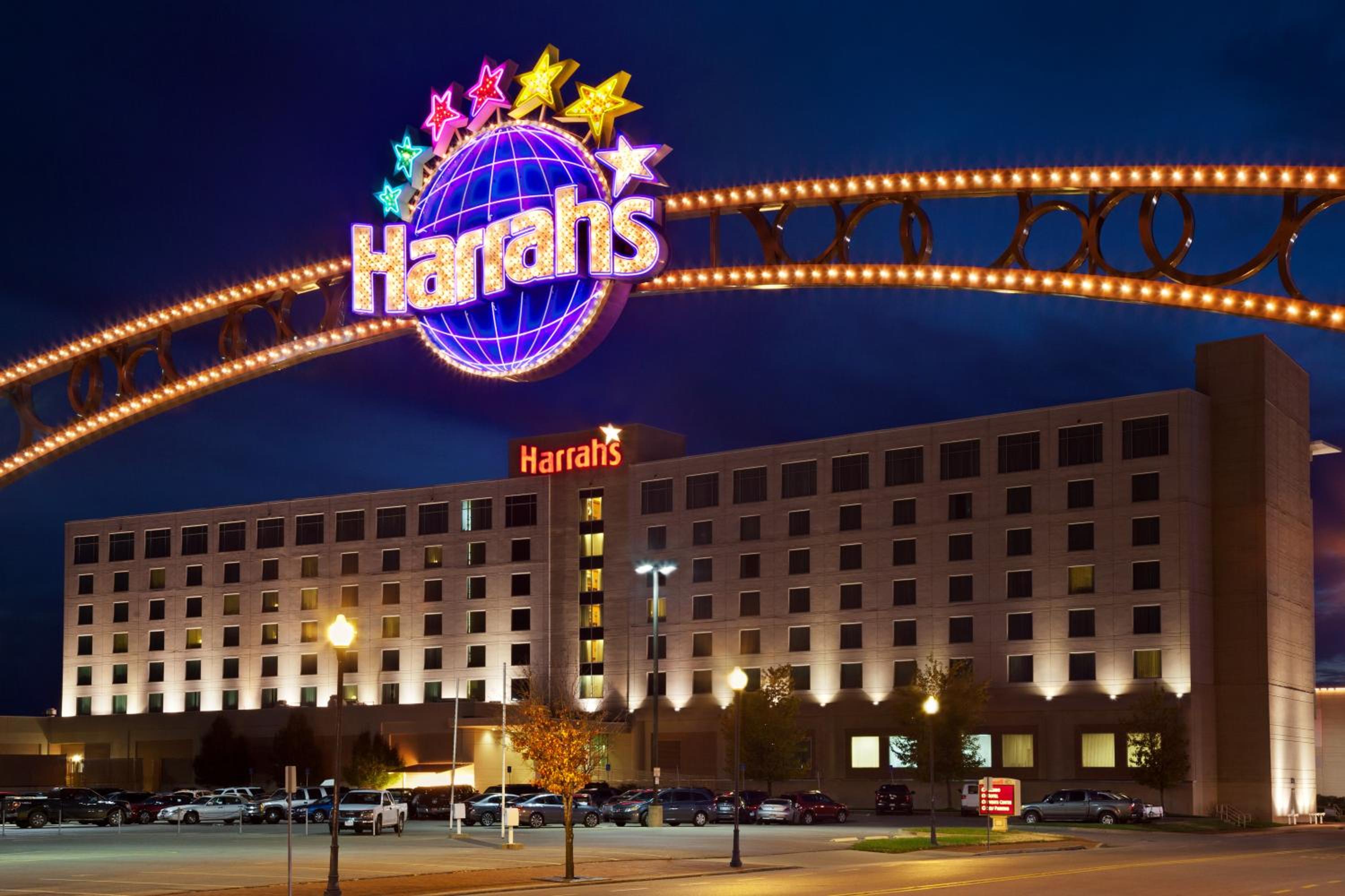 Фото Harrah's Metropolis Hotel & Casino