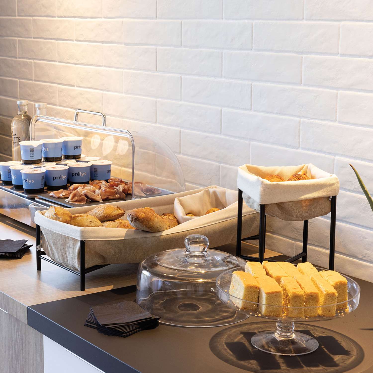 Фото Hilton Garden Inn Tours Centre