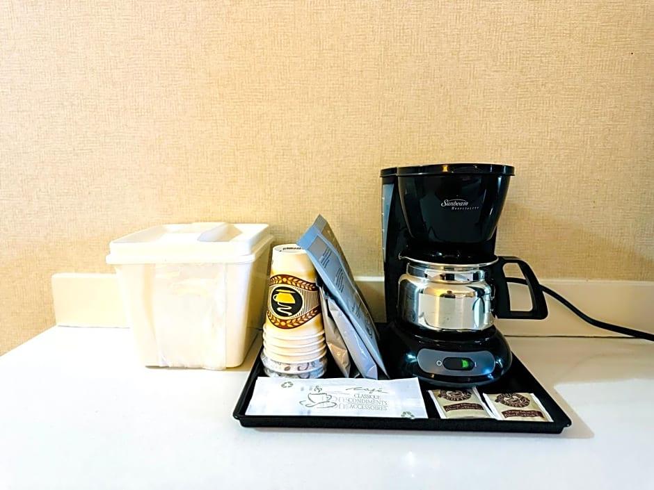 Фото Southfort Inn