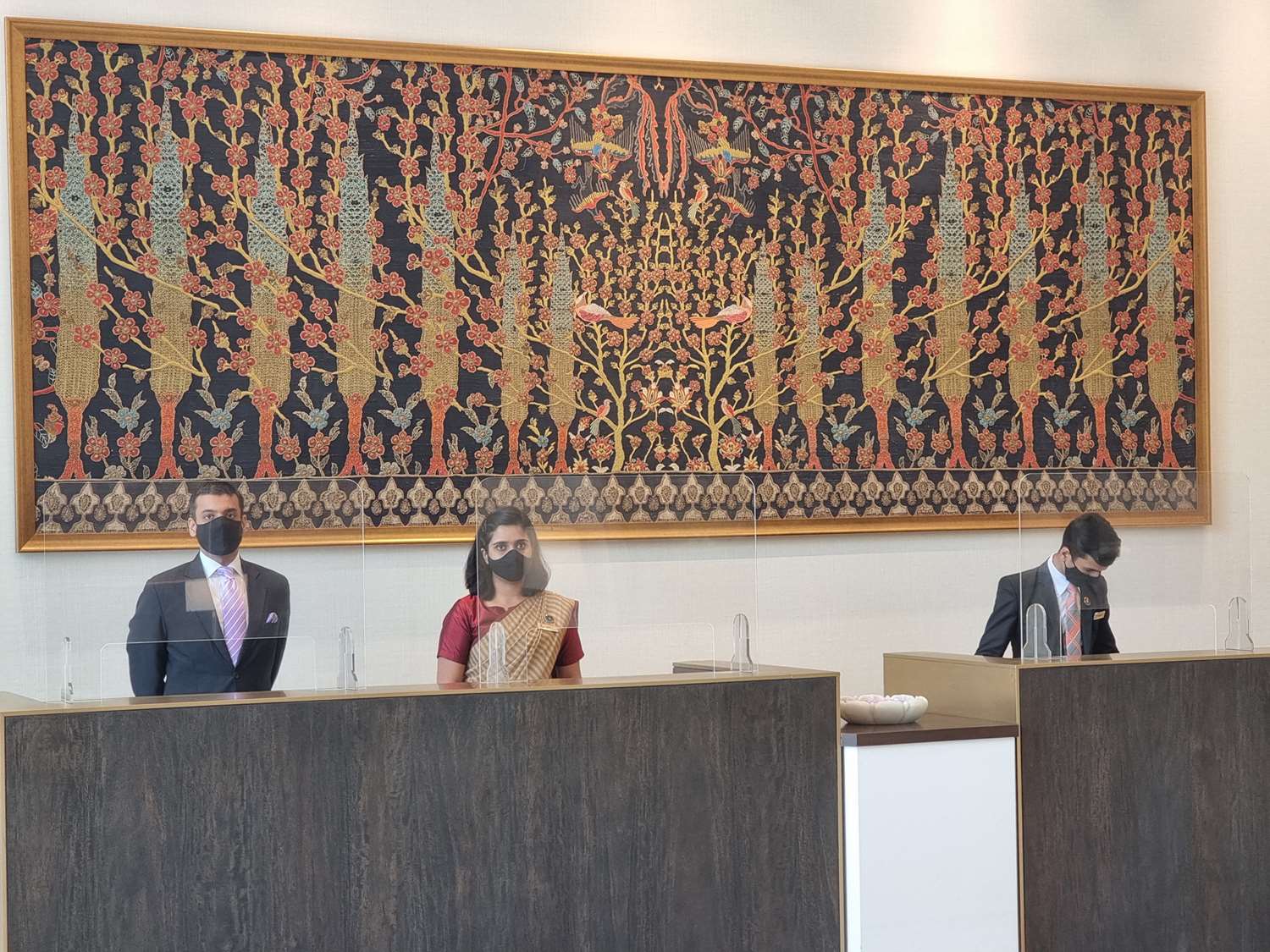 Фото The Leela Bhartiya City Bengaluru