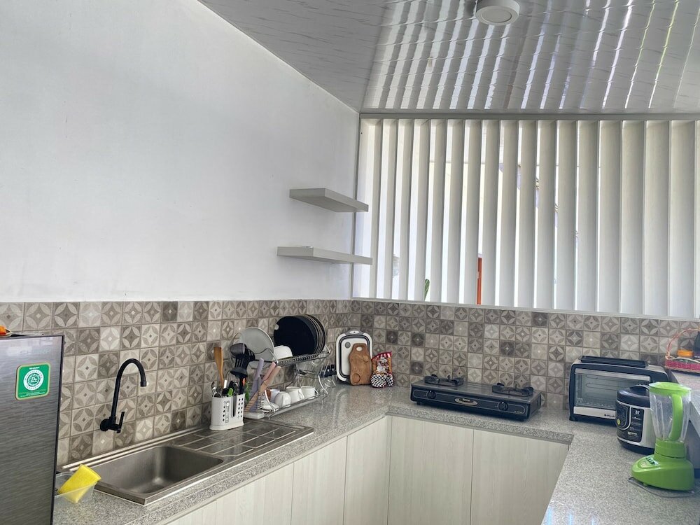 Фото Maisaba Canggu Hotel & Coworking Space