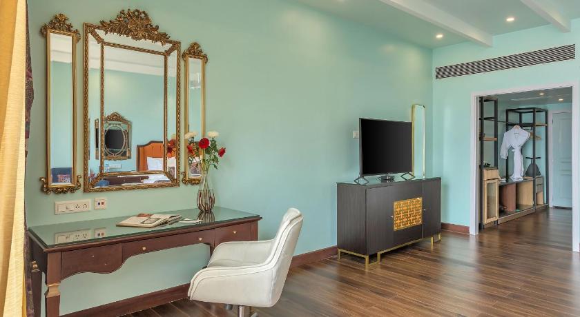 Фото Mayfair On Sea Morjim Beach Goa