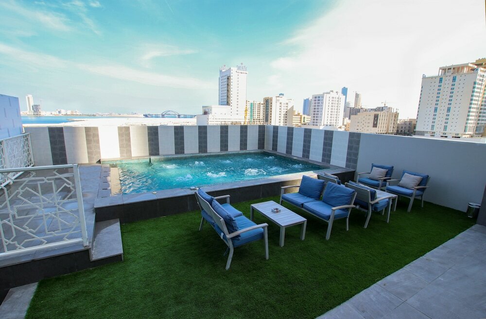 Фото The Seven Hotel