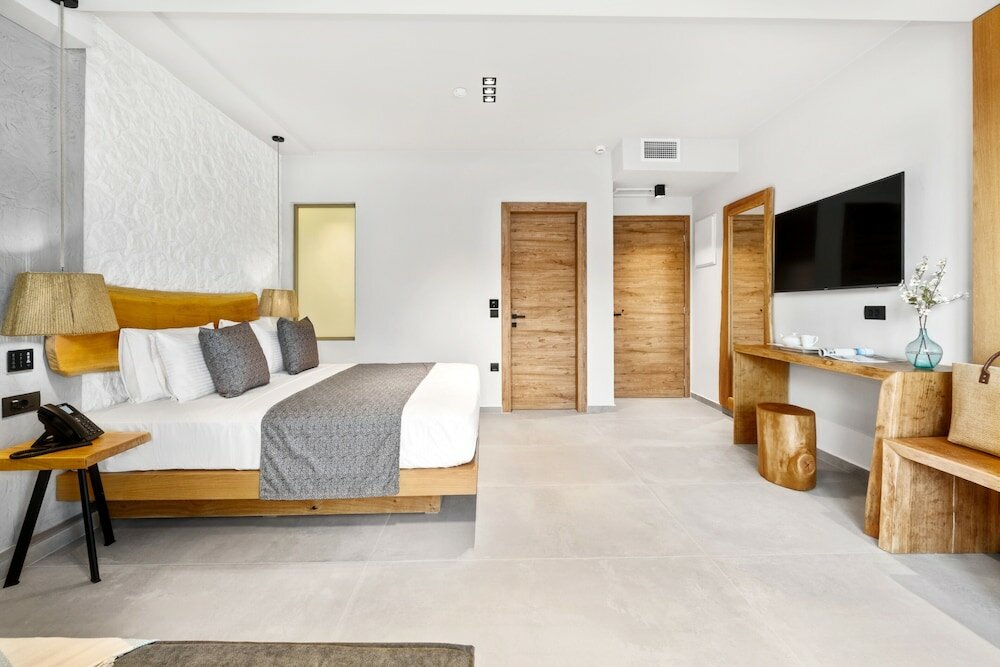Фото Emily's Luxury Suites