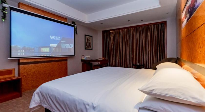 Фото Vienna Hotel Dongguan Tangxia Binfen Plaza