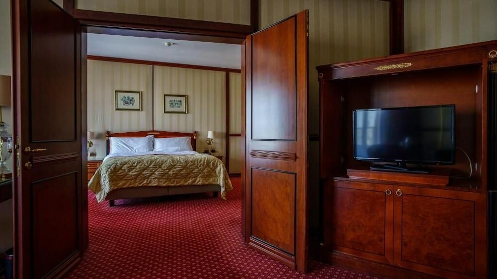 Фото Grand Hotel Bucharest