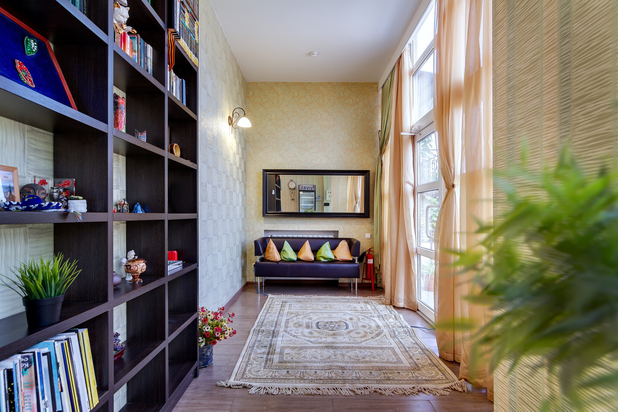 Фото отеля 2