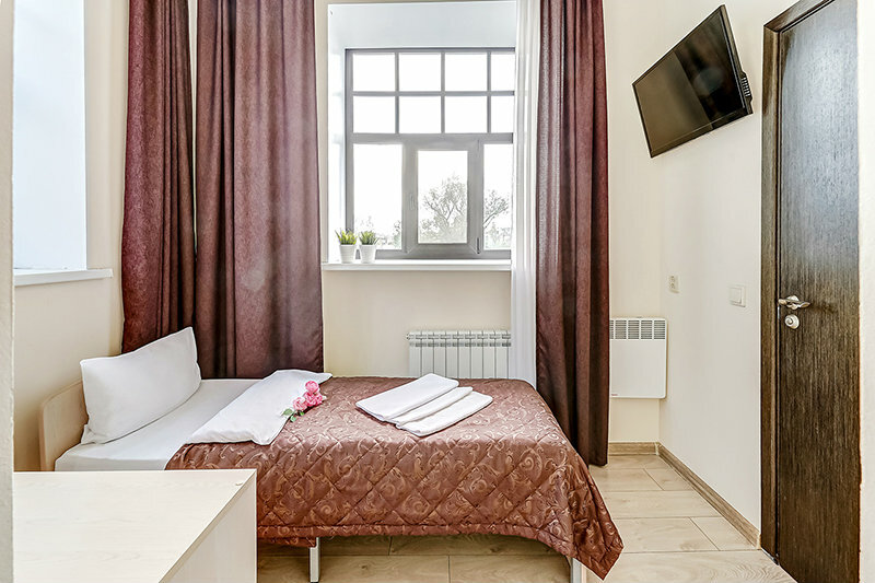 Фото Демократ