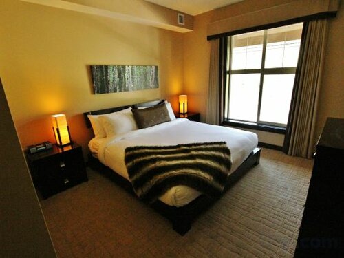 Внешний вид отеля Silver Creek Lodge в Канморе, фото 3