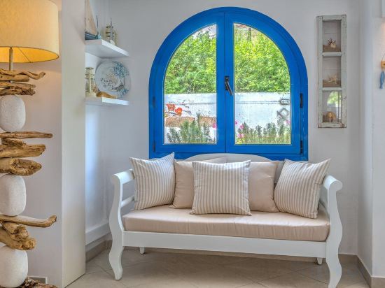 Фото Nathalie Hotel