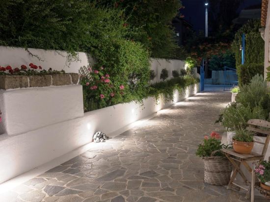 Фото Nathalie Hotel