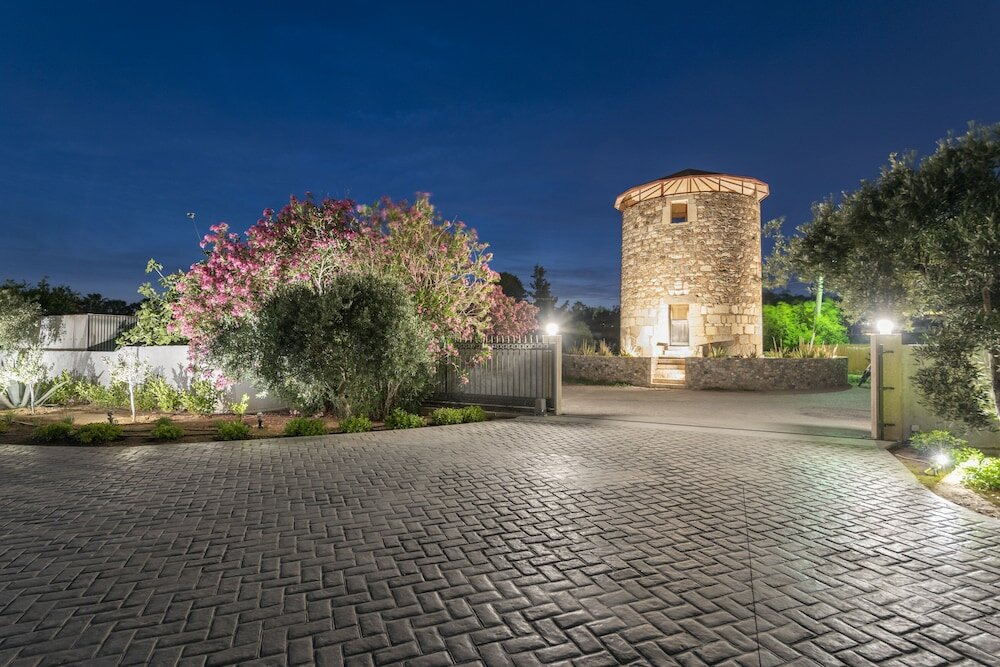 Фото Apollon Windmill