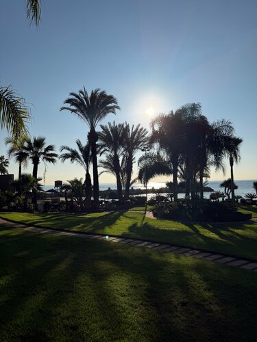 Внешний вид отеля Amathus в Агийосе Тихонасе, фото 5