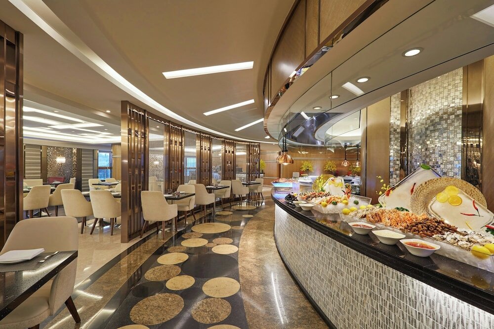 Фото Four Points by Sheraton Shenzhen