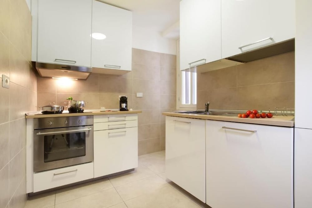 Фото Oriana Homèl Roma