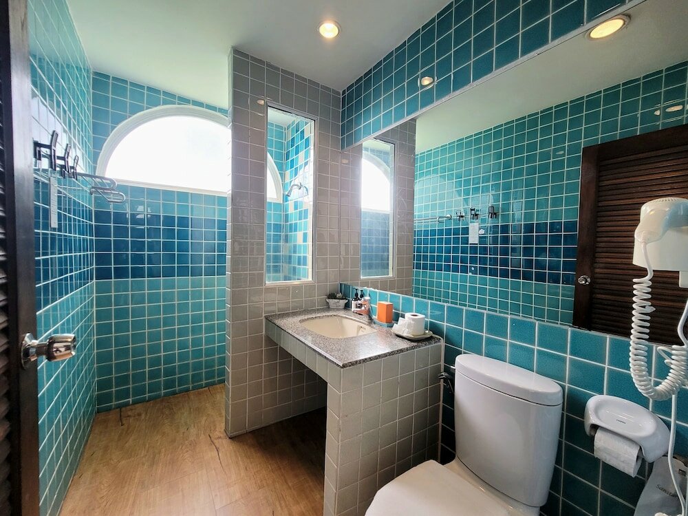 Фото Koh Chang Cliff Beach Resort