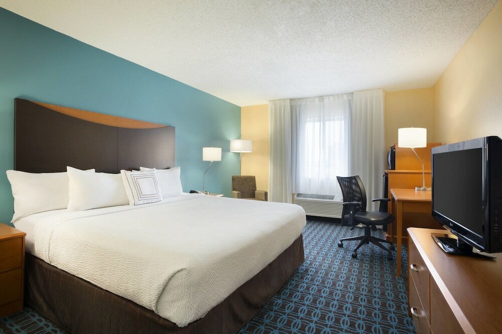 Фото Fairfield Inn & Suites Fort Worth University Drive
