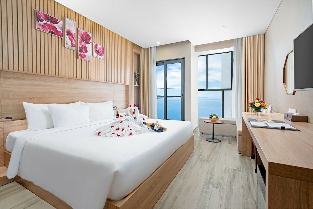 Фото Emerald Bay Hotel and SPA Nha Trang