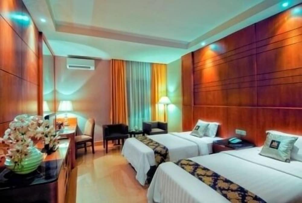 Фото Grand Sakura Hotel