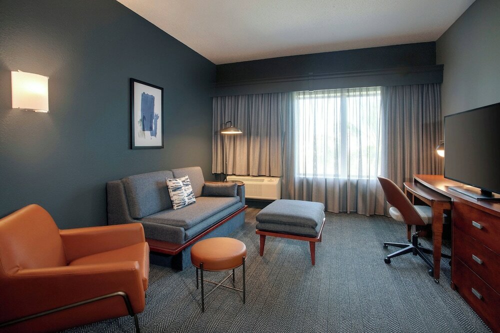 Фото Courtyard by Marriott Fort Lauderdale SW/Miramar