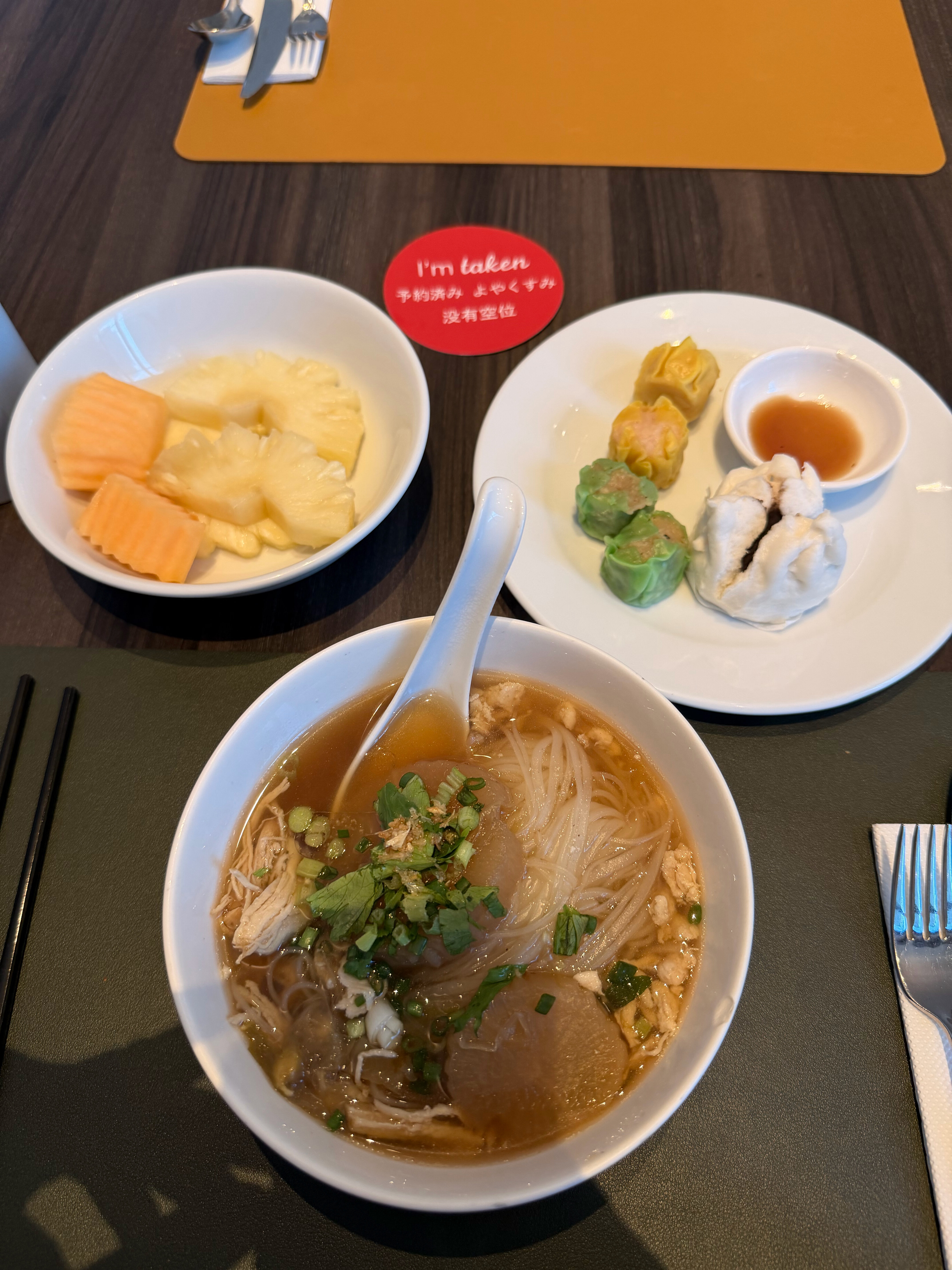 Фото Hyatt Place Bangkok Sukhumvit 24