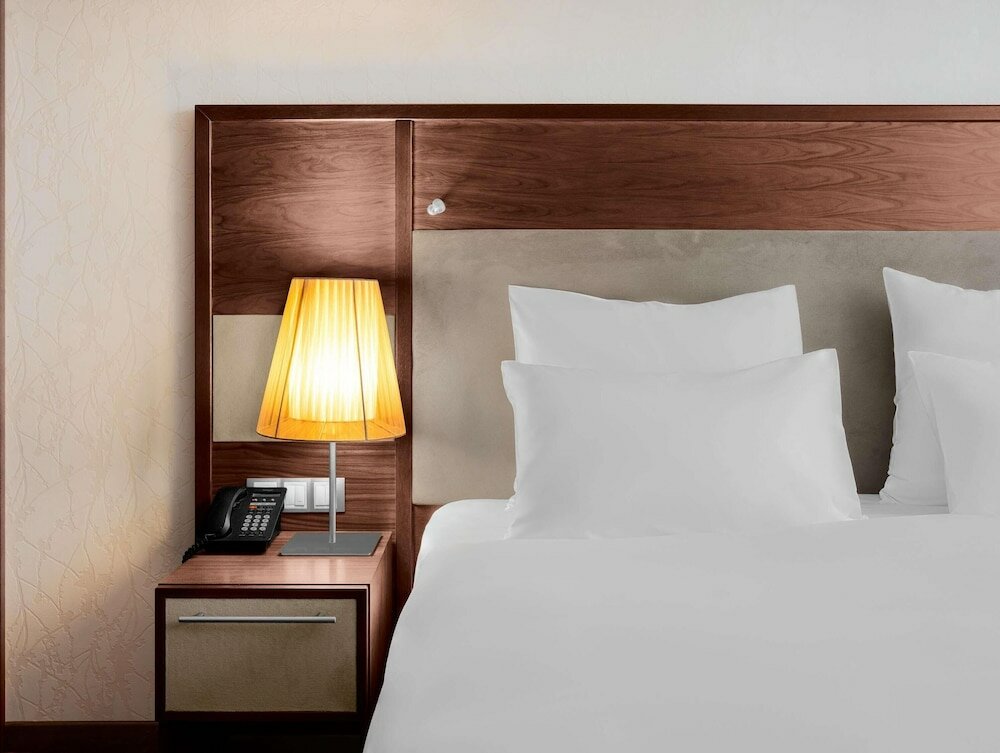 Фото Mövenpick Hotel Sarajevo