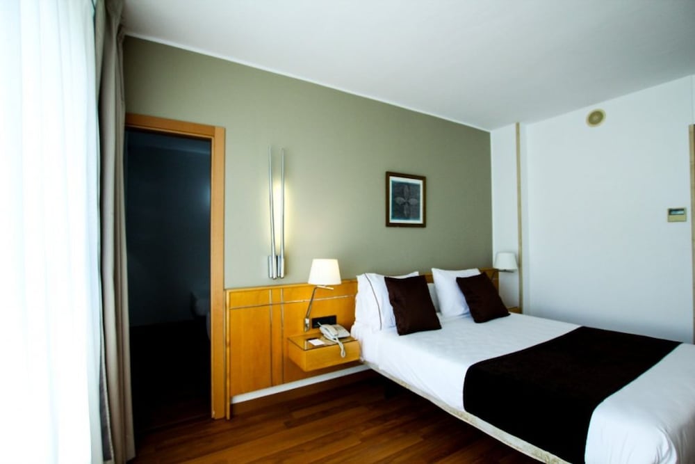 Фото Eurohotel Diagonal Port