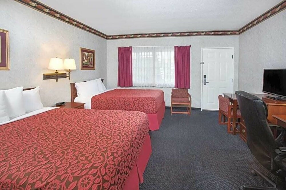 Фото Sunset Inn