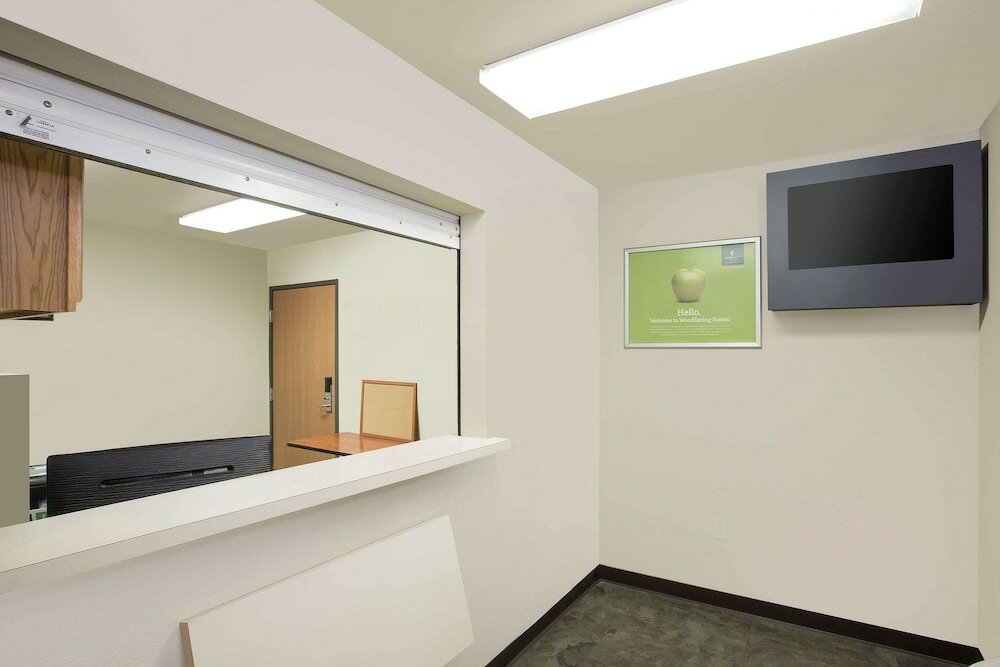 Фото Woodspring Suites Fort Worth Fossil Creek