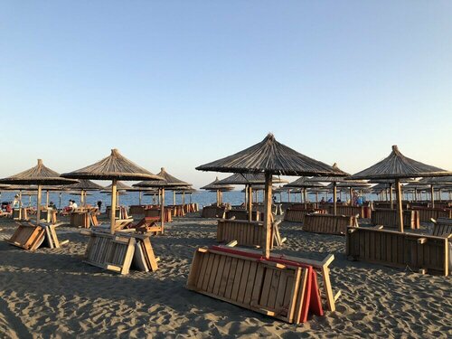 Гостиница Kamberi Hotel & Apartments в Области Шкодер