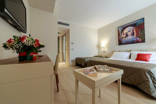 Гостиница Hotel Mirasole International в Гаэте