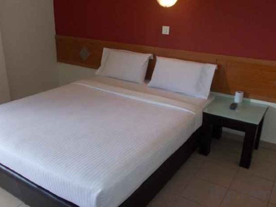 Фото Lotus Hotel Johor Bahru