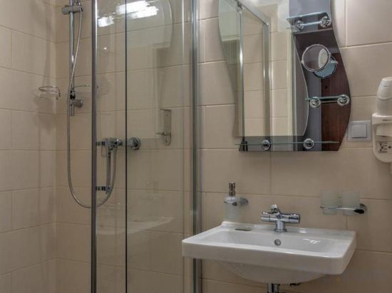 Фото Hotel Taurus