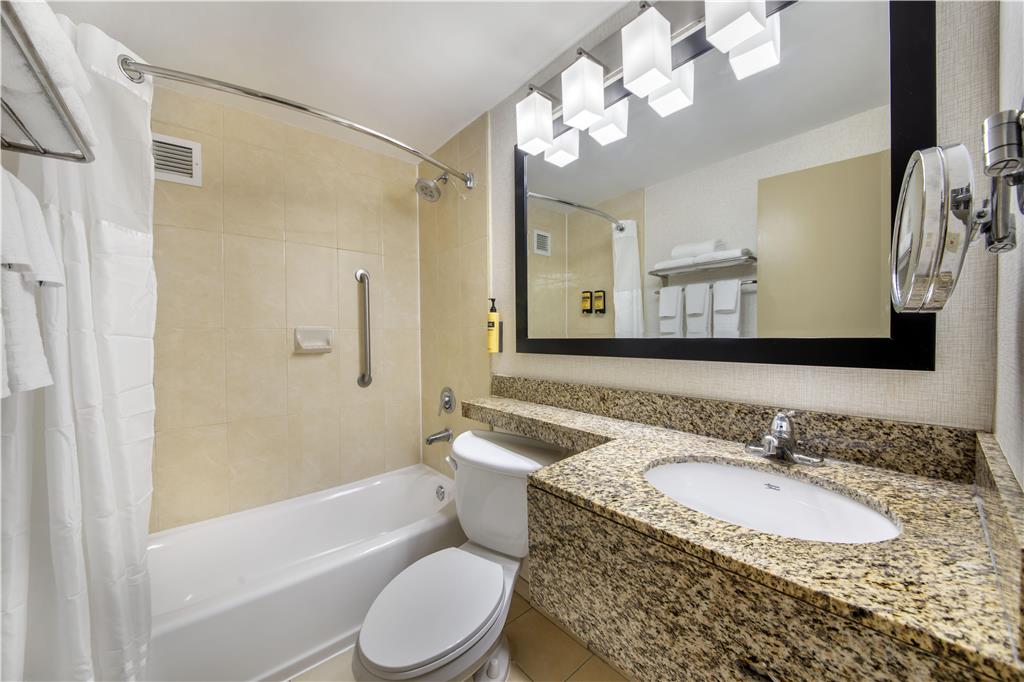 Фото Best Western Plus North Miami/Bal Harbour