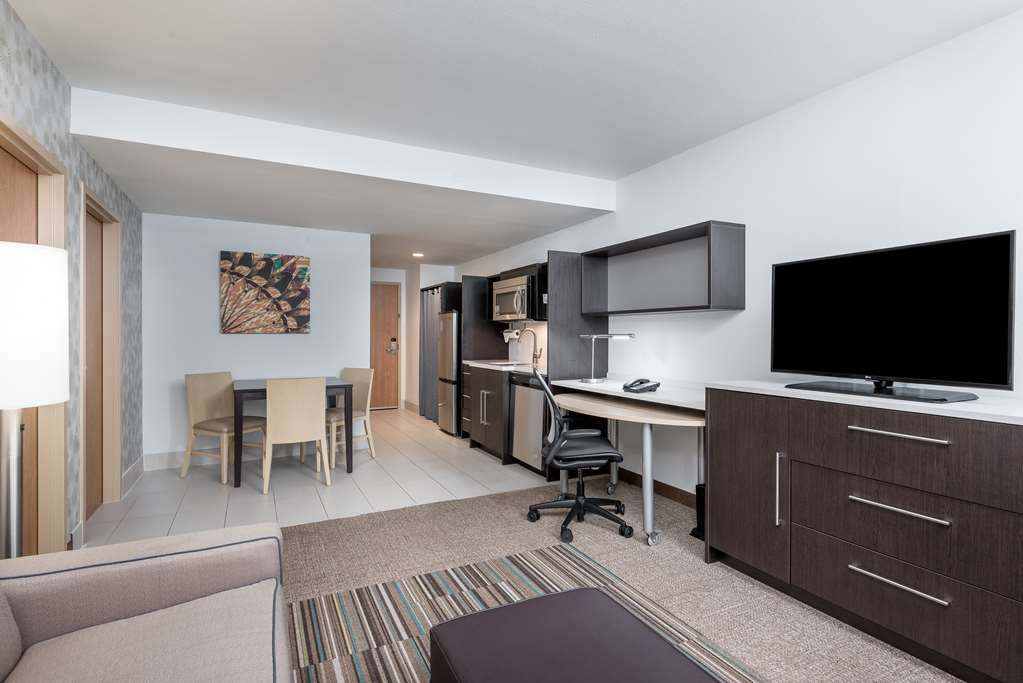 Фото Home2 Suites by Hilton Ft. Lauderdale Airport-Cruise Port