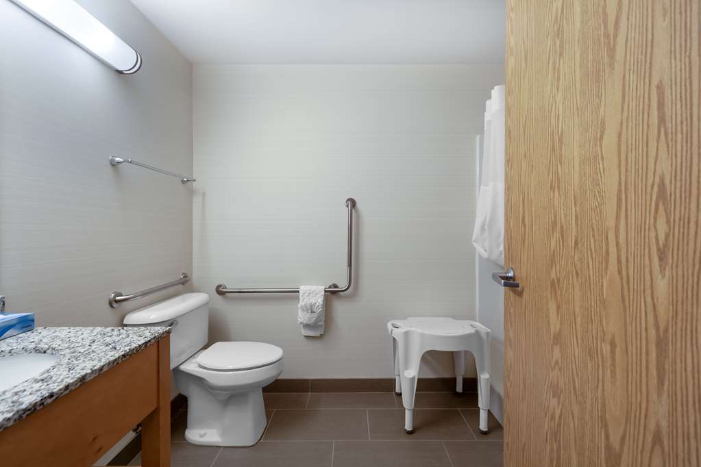 Фото Best Western Grande Prairie Hotel & Suites
