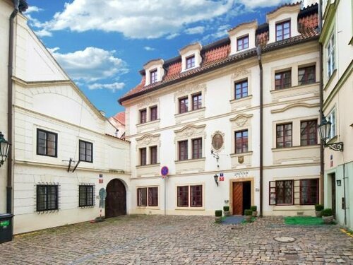 Гостиница Waldstein Hotel в Праге