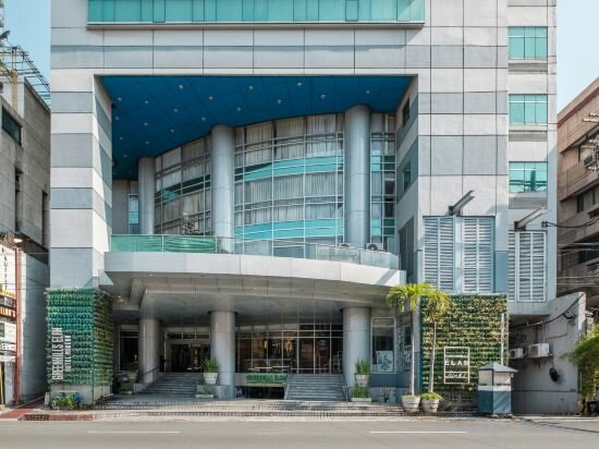 Фото Greenhills Elan Hotel Modern