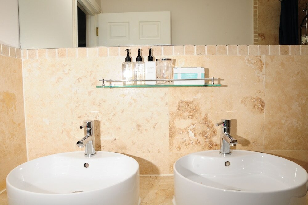 Фото Hout Bay Breeze