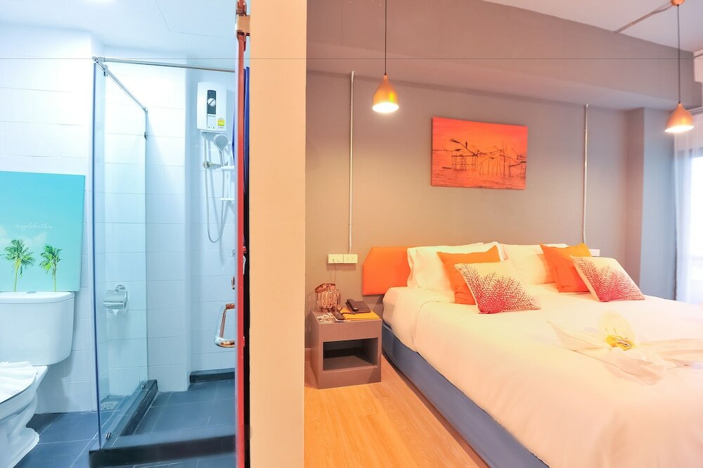 Фото 7 Days Premium Hotel Pattaya