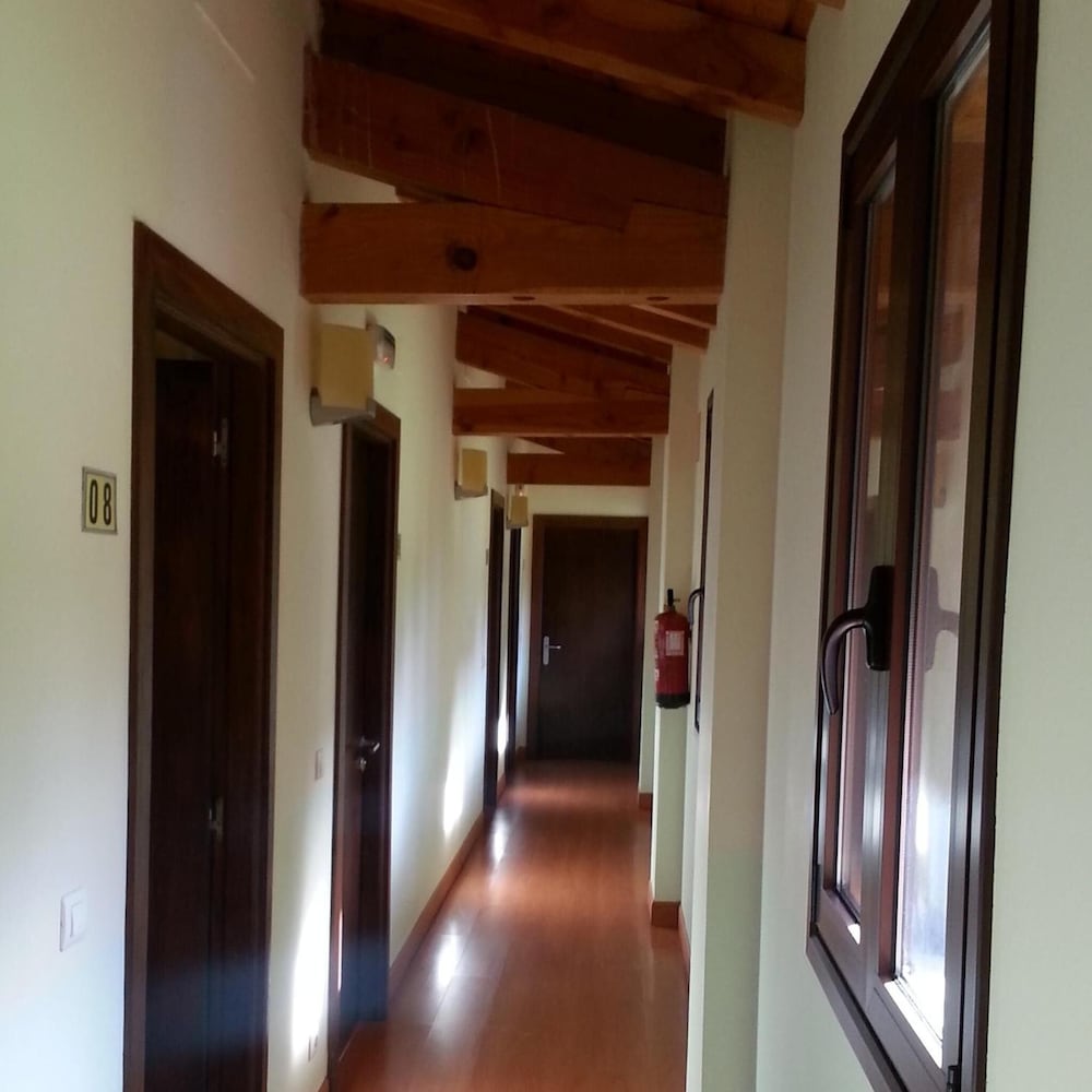 Фото Hotel Ibaigune